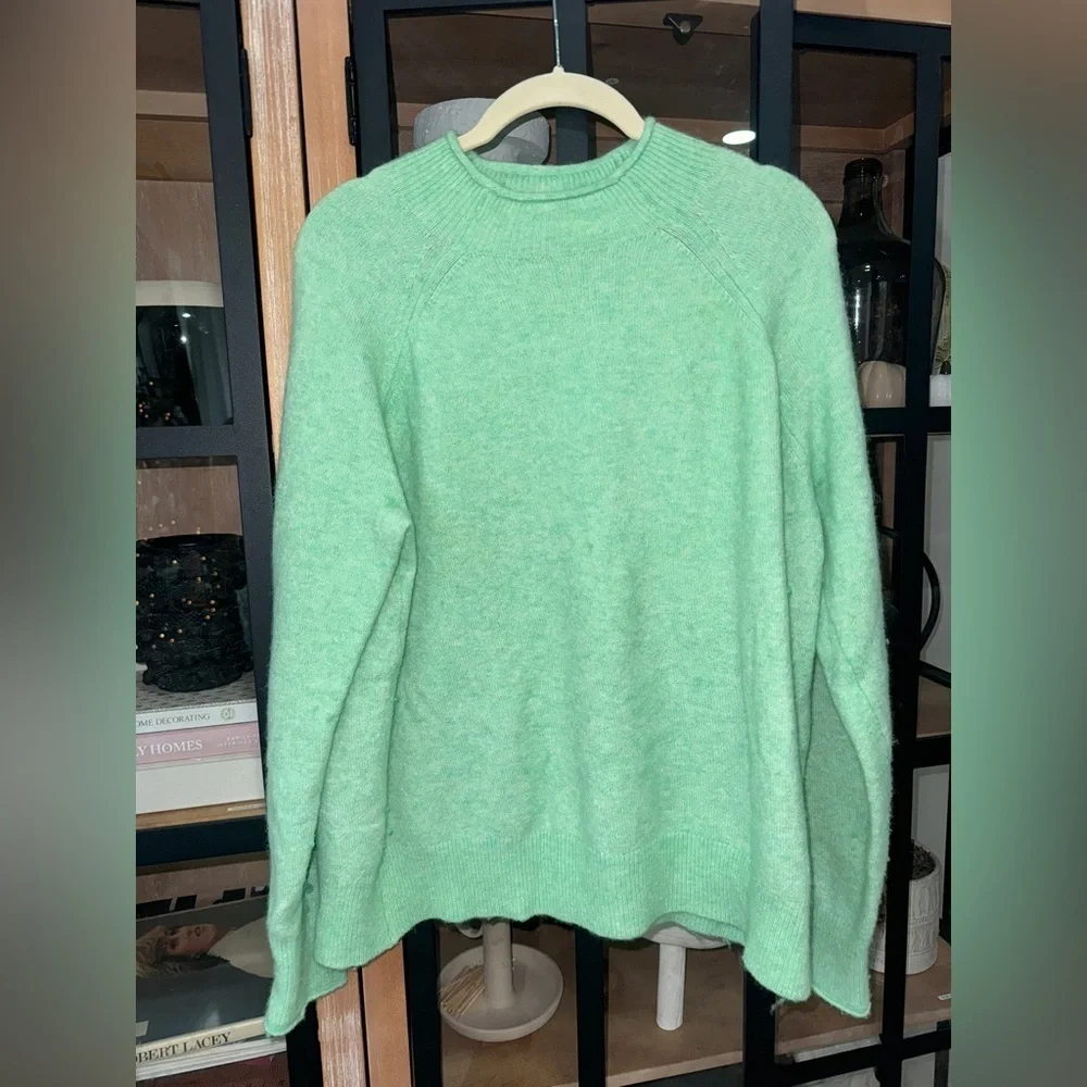 J. Crew wool Rollneck Sweater alpaca Supersoft Yarn mock BD613 Mint Green